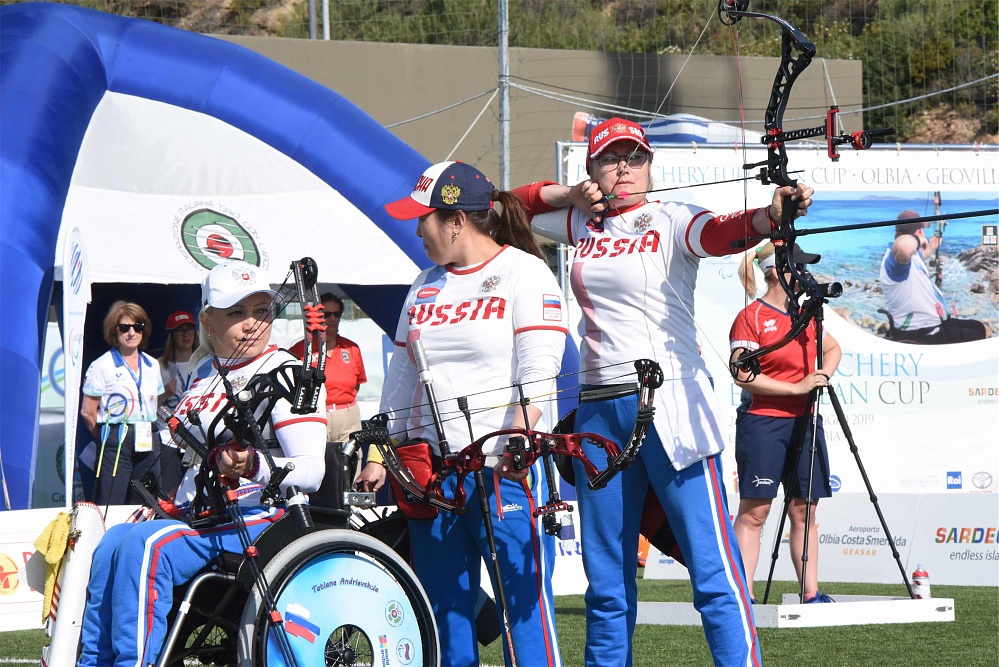 Сборная команда России по стрельбе из лука спорта лиц с ПОДА выиграла медальный зачет 1 этапа Кубка Европы в Италии