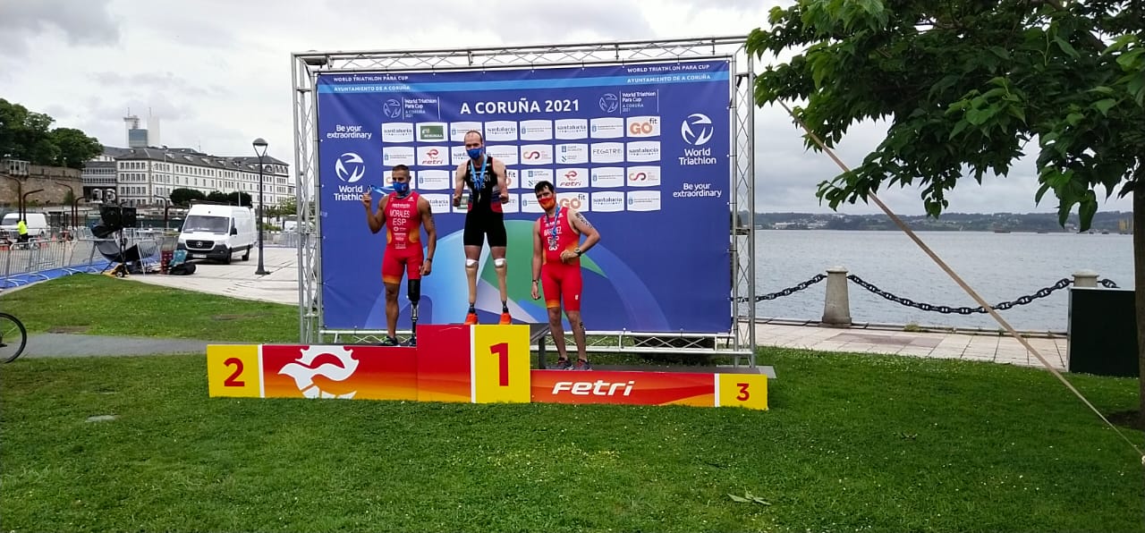 1 золотую, 1 серебряную и 2 бронзовые медали завоевала сборная России по паратриатлону на Кубке мира в Испании