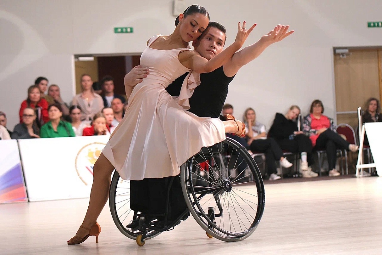 Танцы на колясках