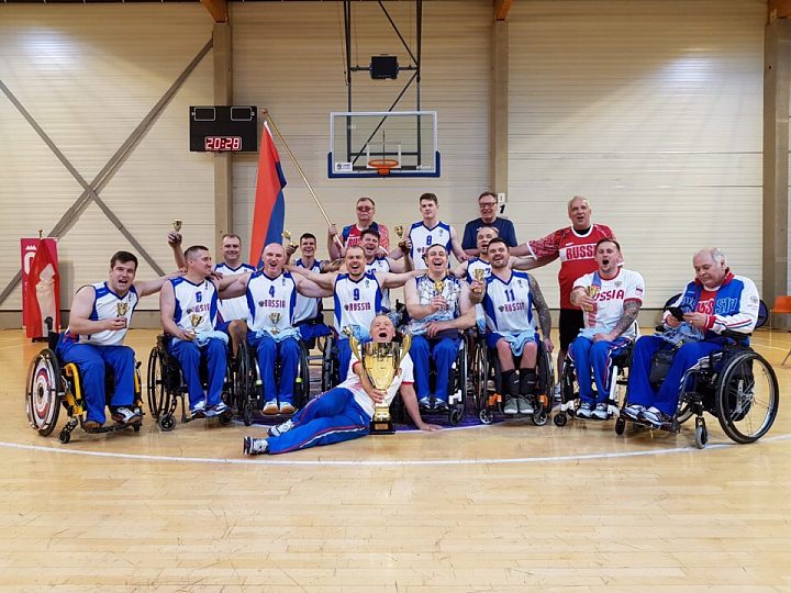   Сборная команда России по баскетболу на колясках выиграла чемпионат Европы в дивизионе В и вышла в дивизион А